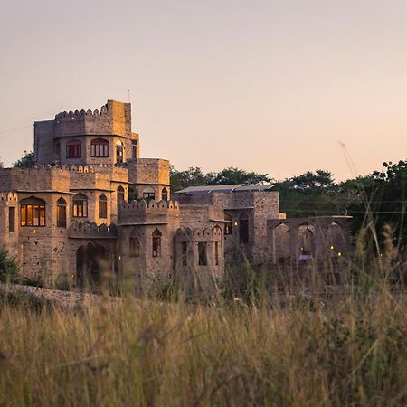 Manmatha A Luxury Retreat Bed & Breakfast Udaipur Ngoại thất bức ảnh