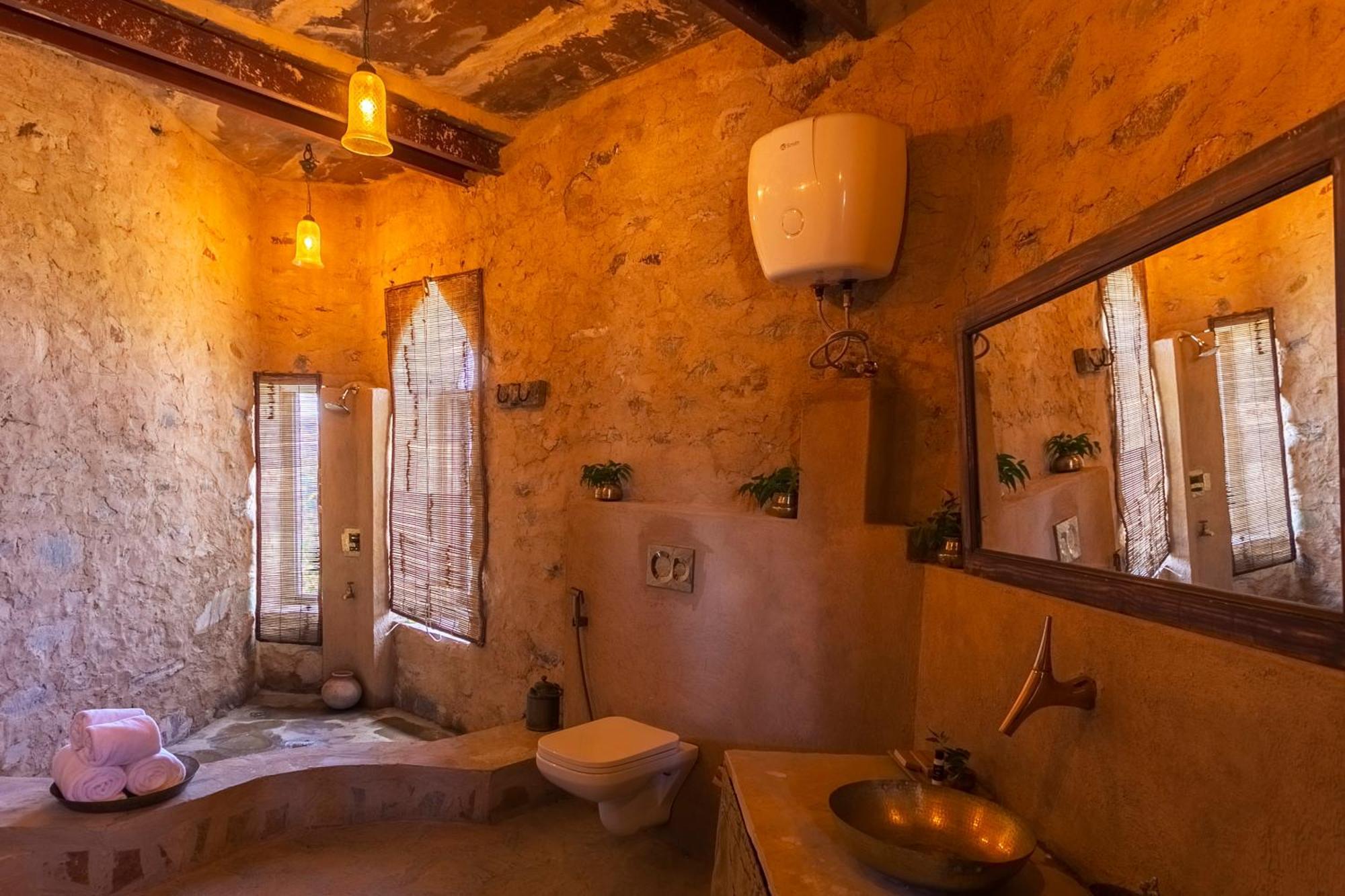 Manmatha A Luxury Retreat Bed & Breakfast Udaipur Ngoại thất bức ảnh