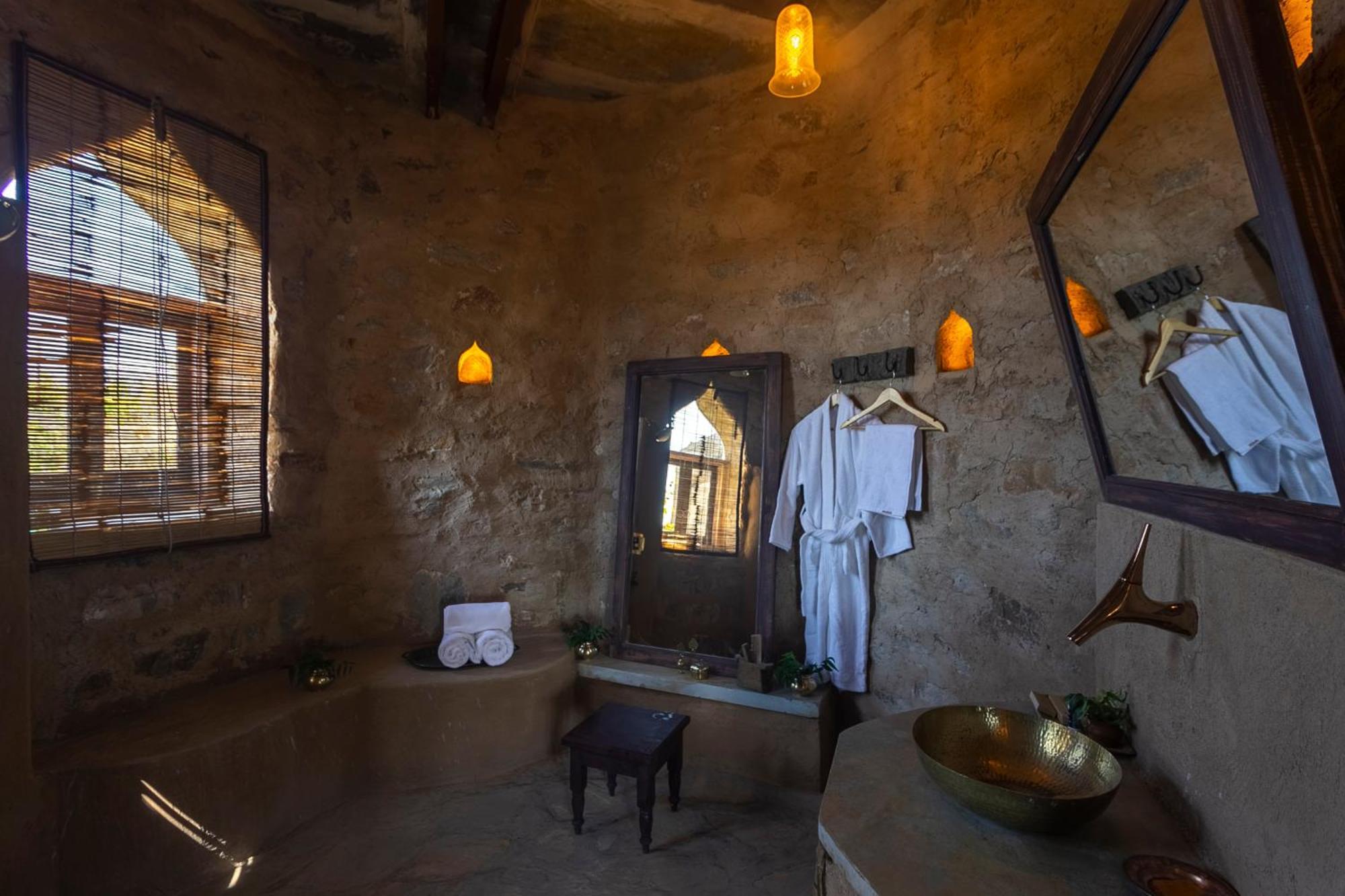 Manmatha A Luxury Retreat Bed & Breakfast Udaipur Ngoại thất bức ảnh