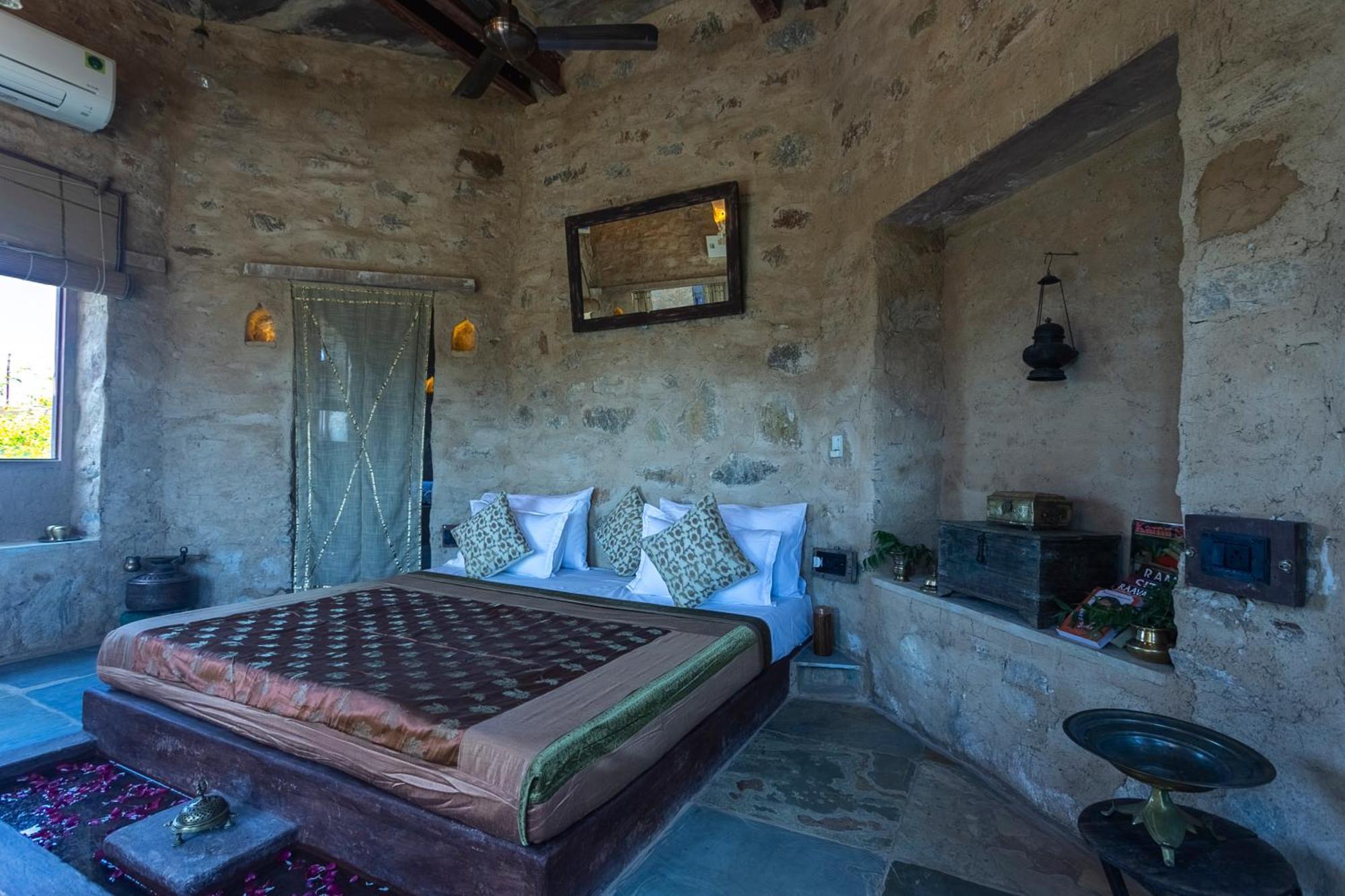 Manmatha A Luxury Retreat Bed & Breakfast Udaipur Ngoại thất bức ảnh