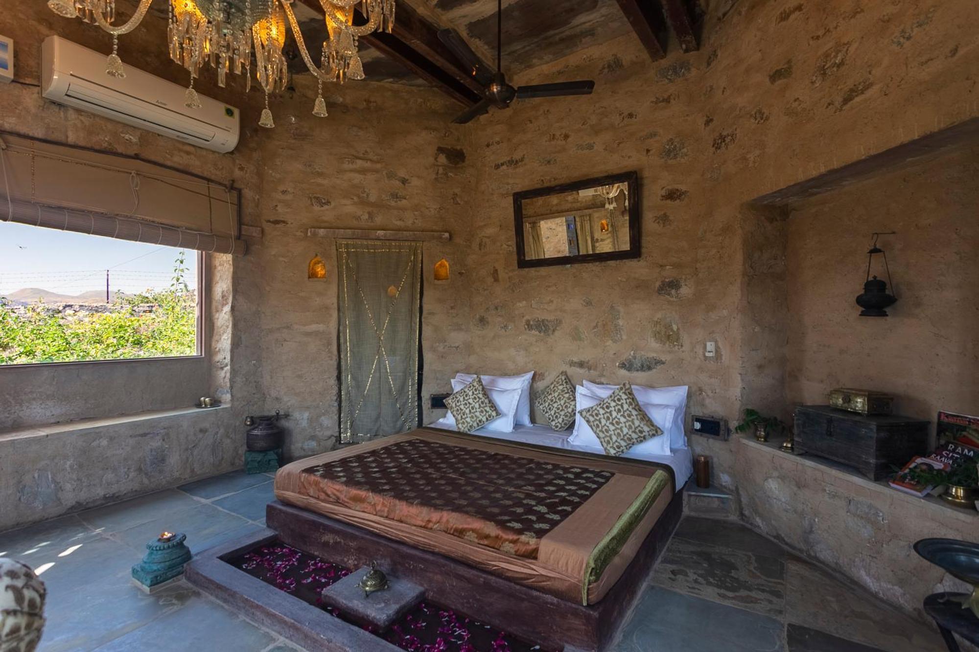 Manmatha A Luxury Retreat Bed & Breakfast Udaipur Ngoại thất bức ảnh