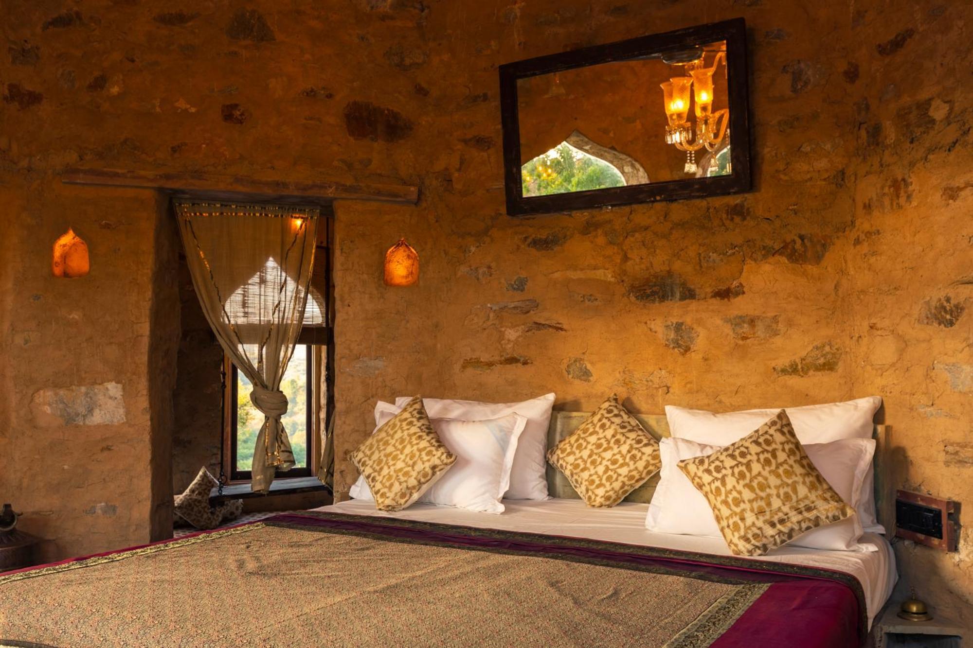 Manmatha A Luxury Retreat Bed & Breakfast Udaipur Ngoại thất bức ảnh