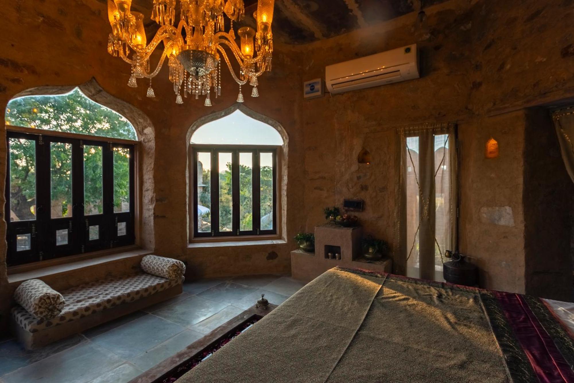 Manmatha A Luxury Retreat Bed & Breakfast Udaipur Ngoại thất bức ảnh