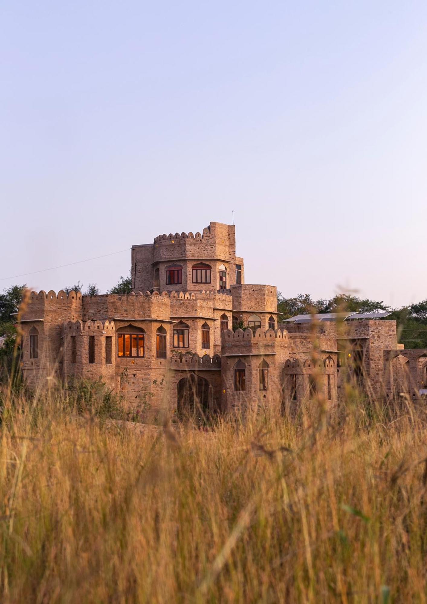 Manmatha A Luxury Retreat Bed & Breakfast Udaipur Ngoại thất bức ảnh